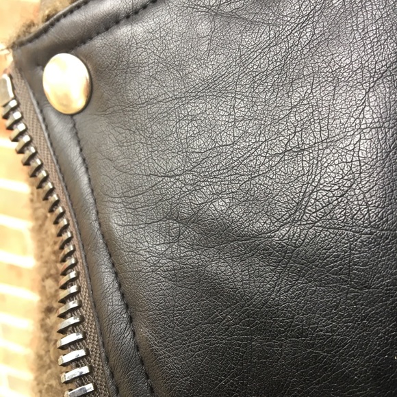 Hôtel Particulier Knit Vest /Faux Leather Trim - Picture 7 of 8